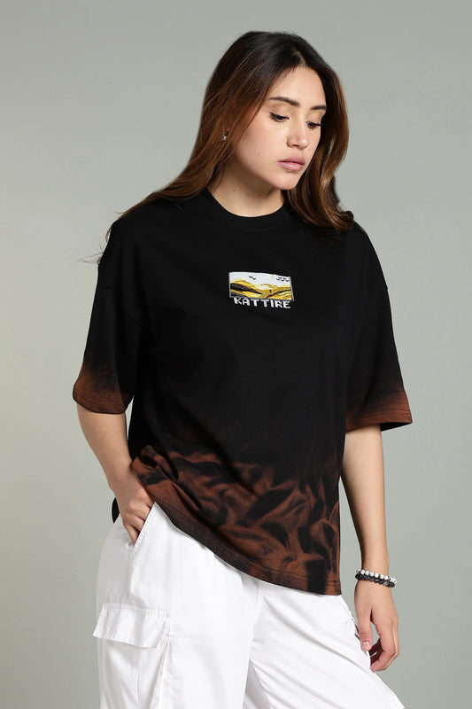 Passion Vista Graphic Oversized T-Shirt - The Kattire