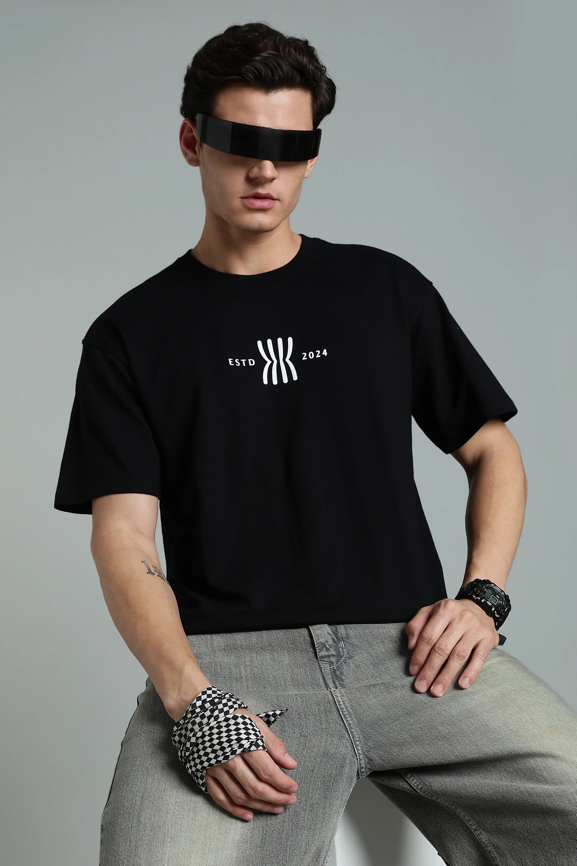 Retro Vision Oversized Graphic T-Shirt - The Kattire