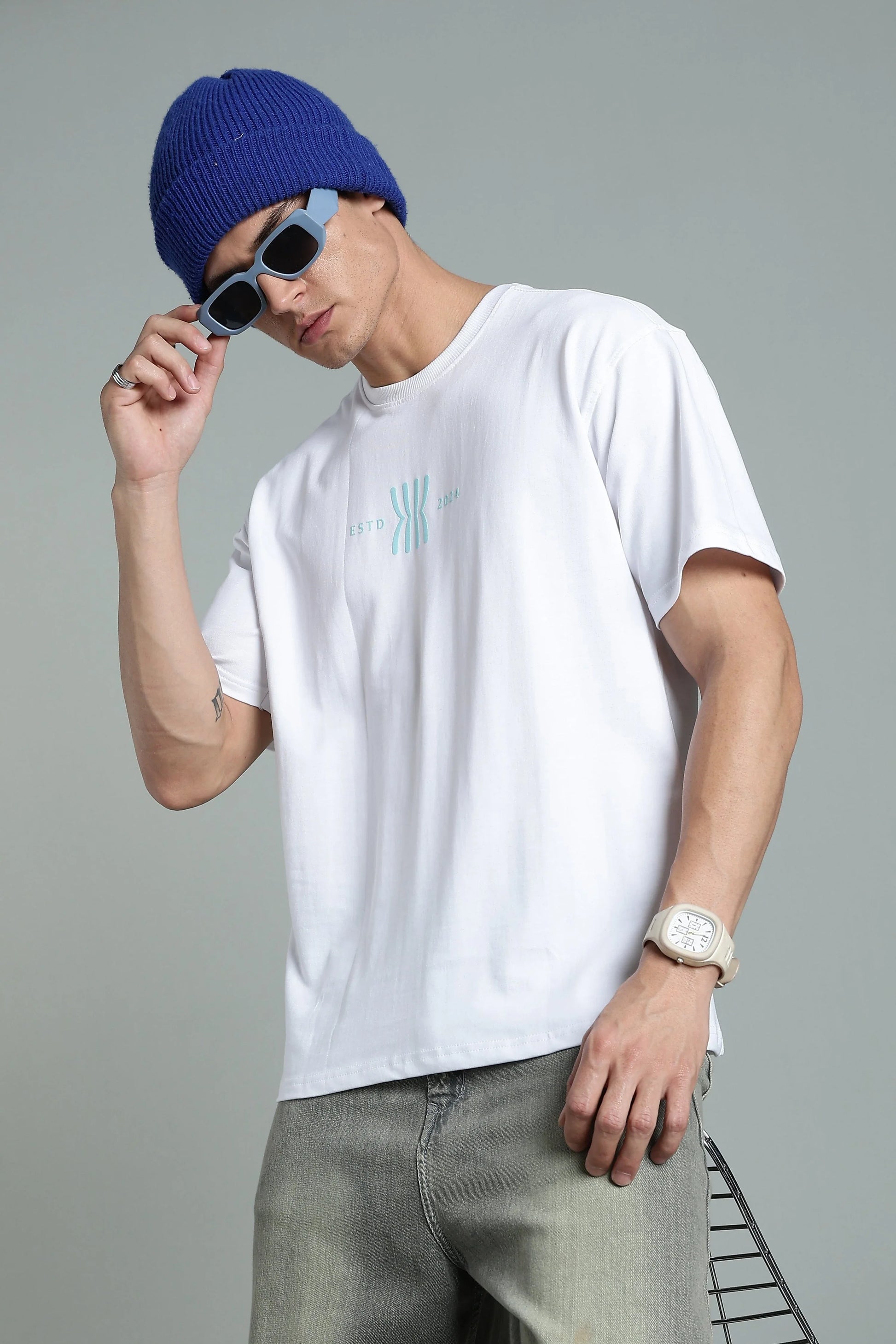 Retro Vision Oversized Graphic T-Shirt - The Kattire