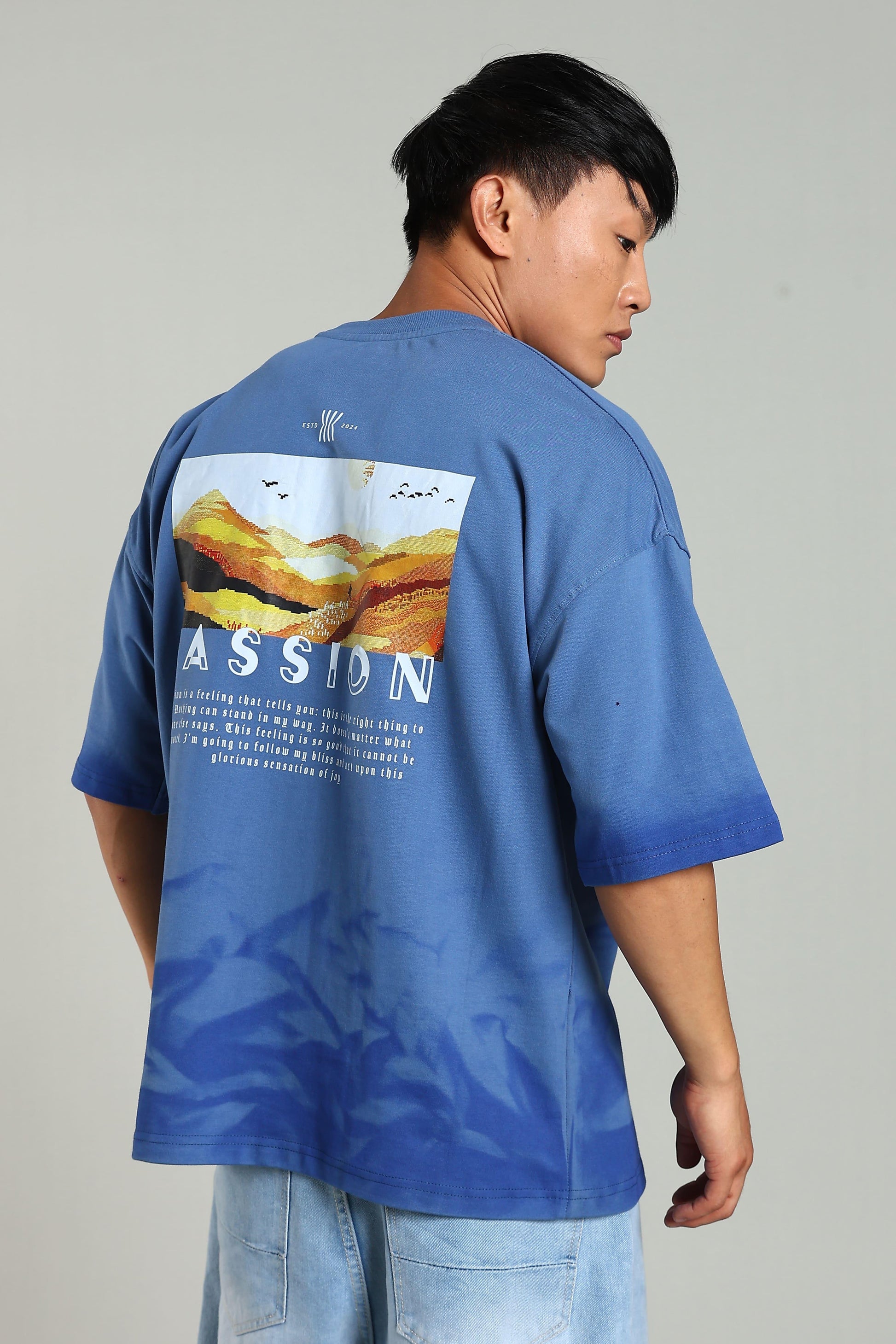 Passion Vista Graphic Oversized T-Shirt - The Kattire