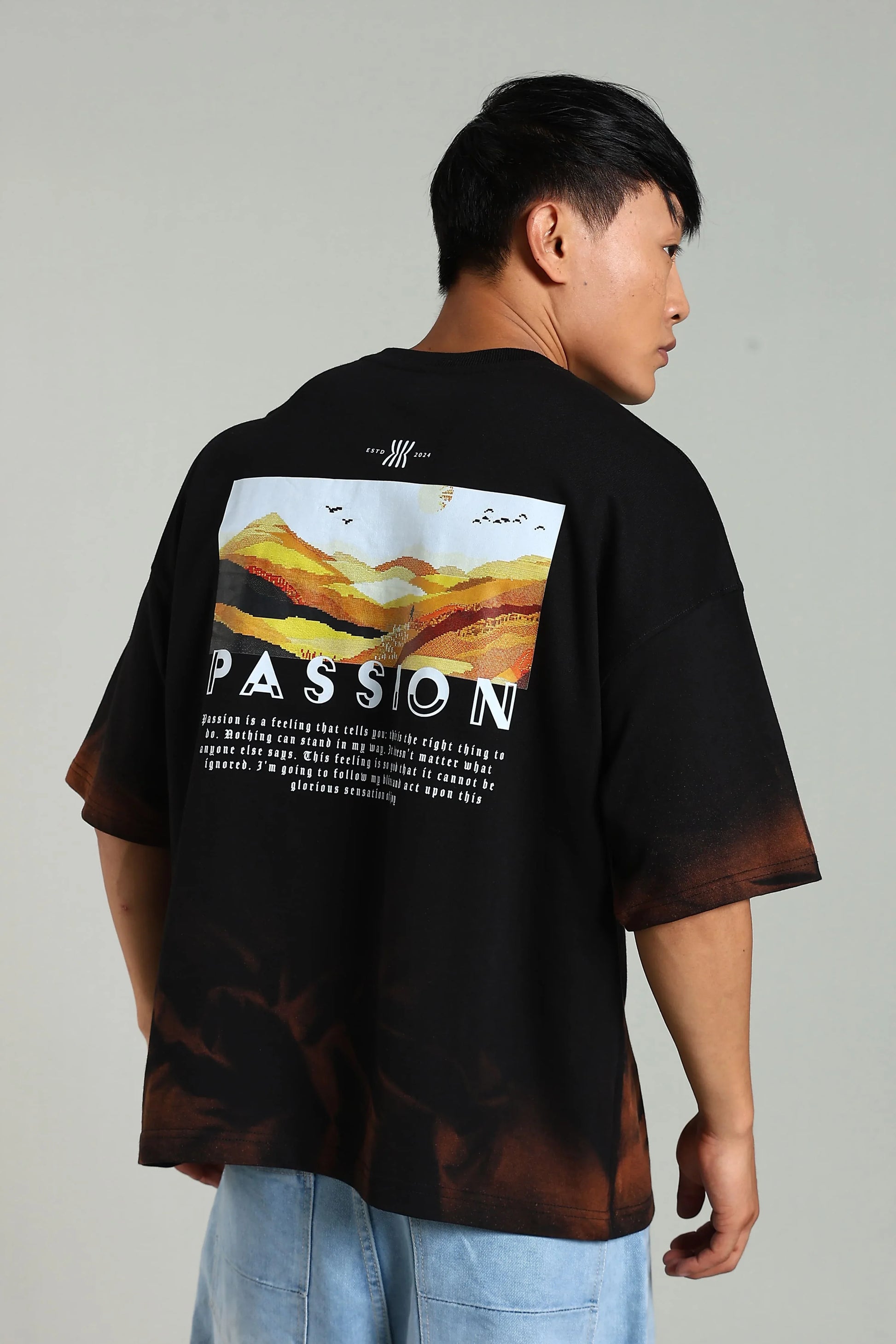 Passion Vista Graphic Oversized T-Shirt - The Kattire