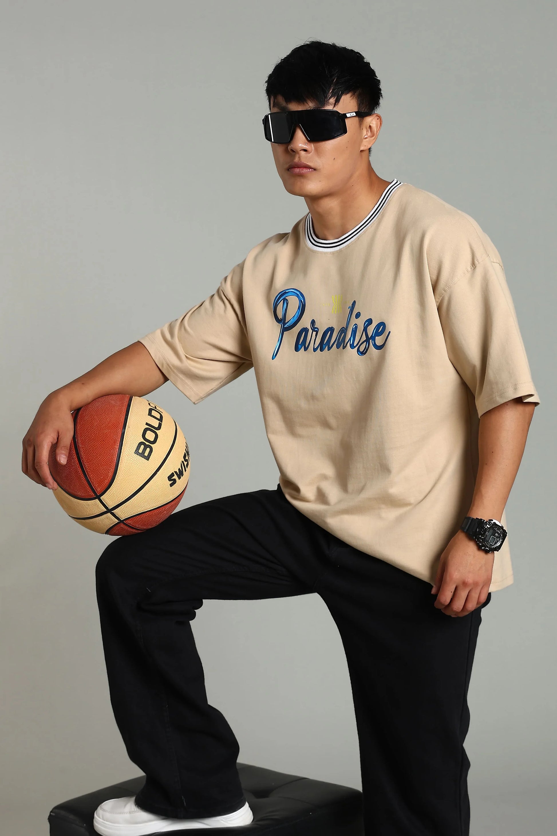 Paradise Graphic Oversized T-Shirt - The Kattire