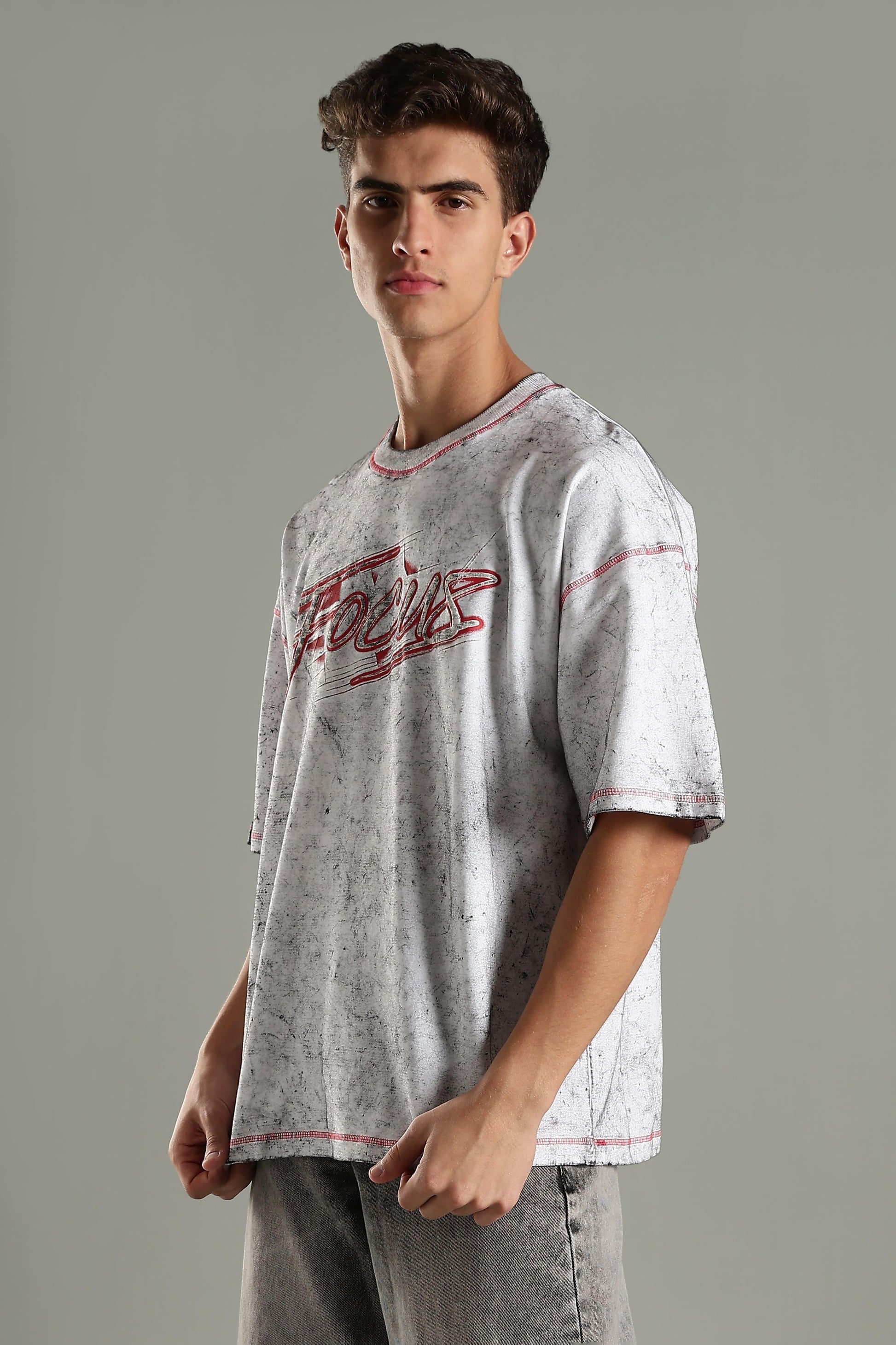 Focus Graphic Oversized T-Shirt - The Kattire