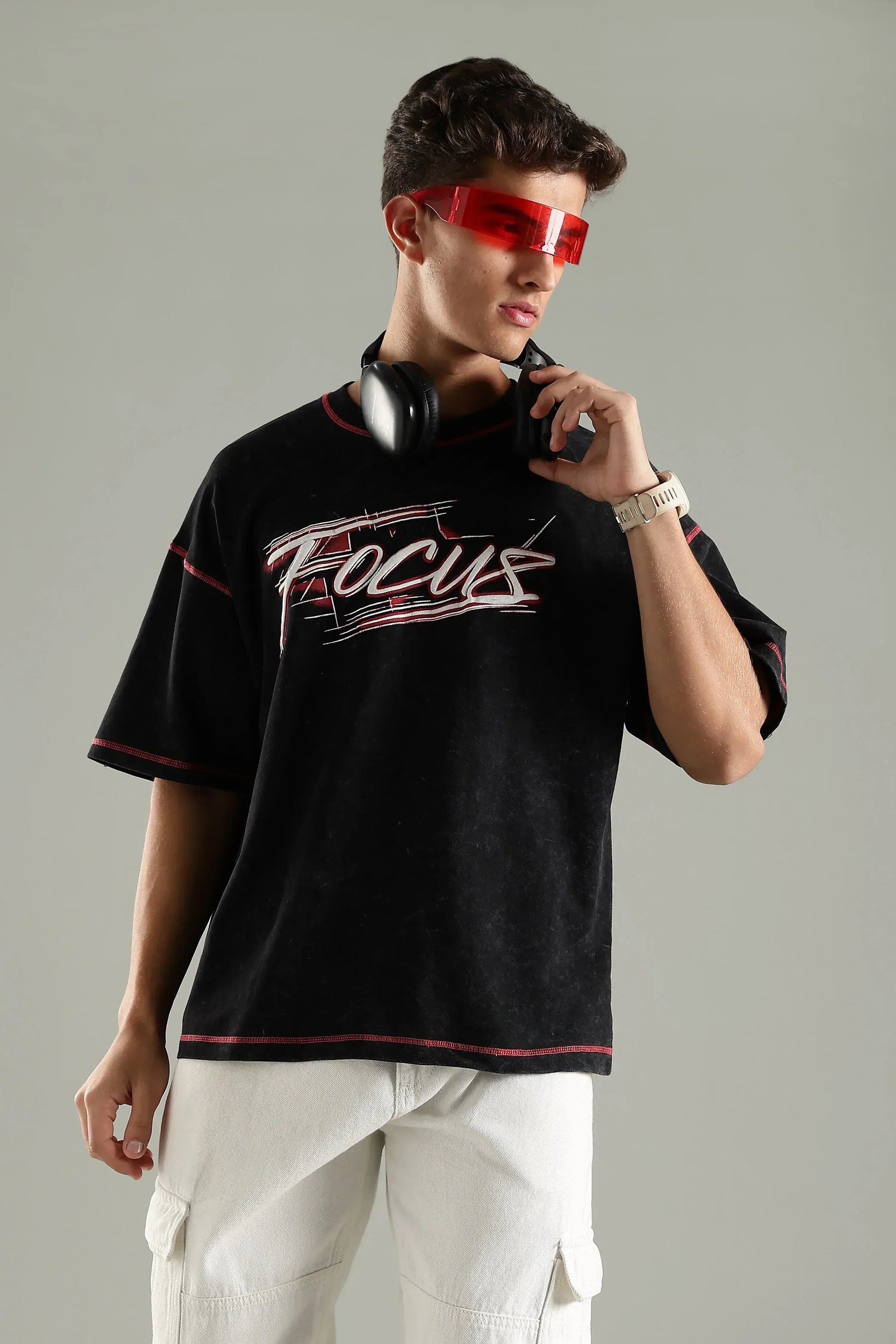 Focus Graphic Oversized T-Shirt - The Kattire