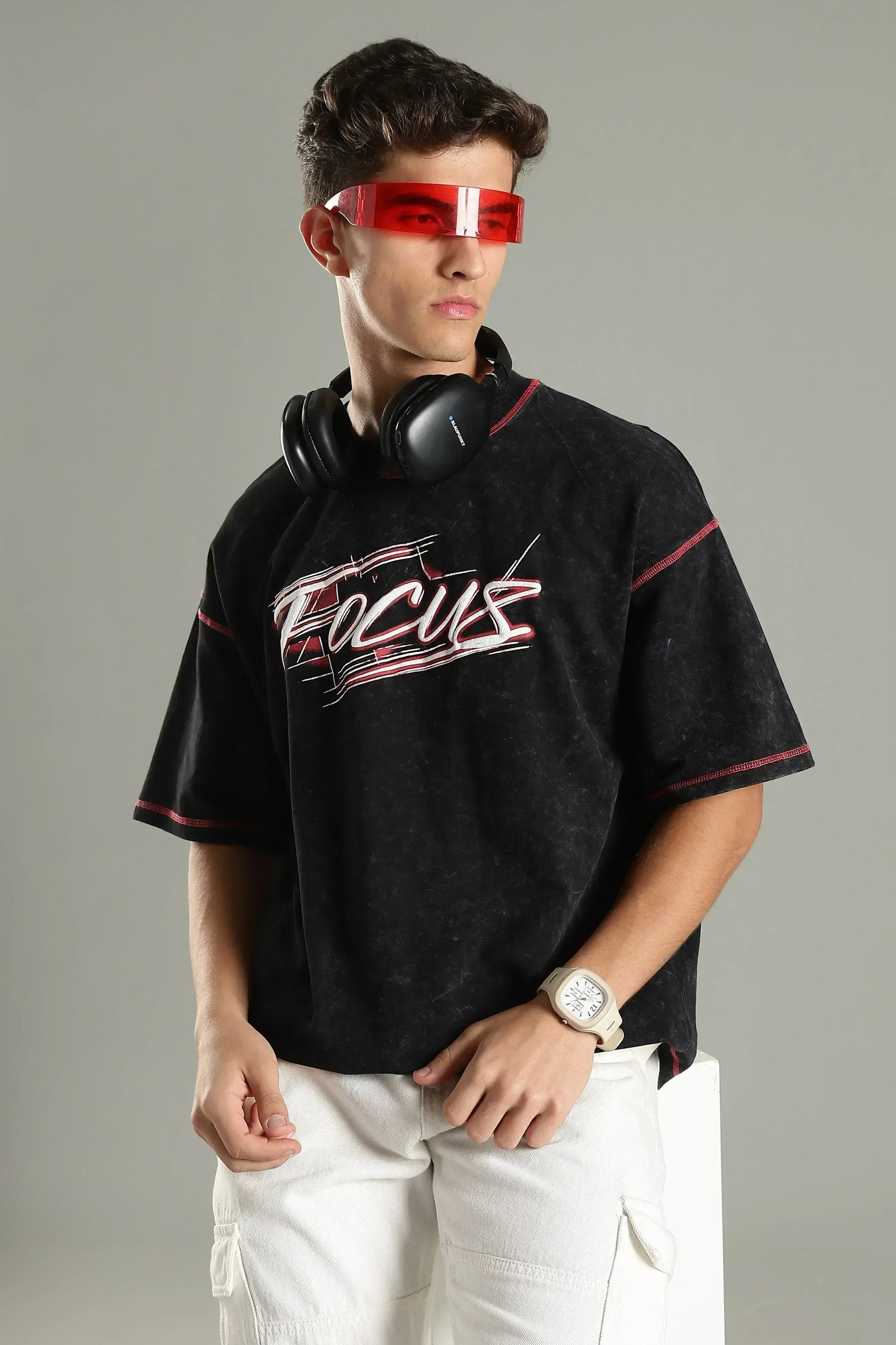 Focus Graphic Oversized T-Shirt - The Kattire