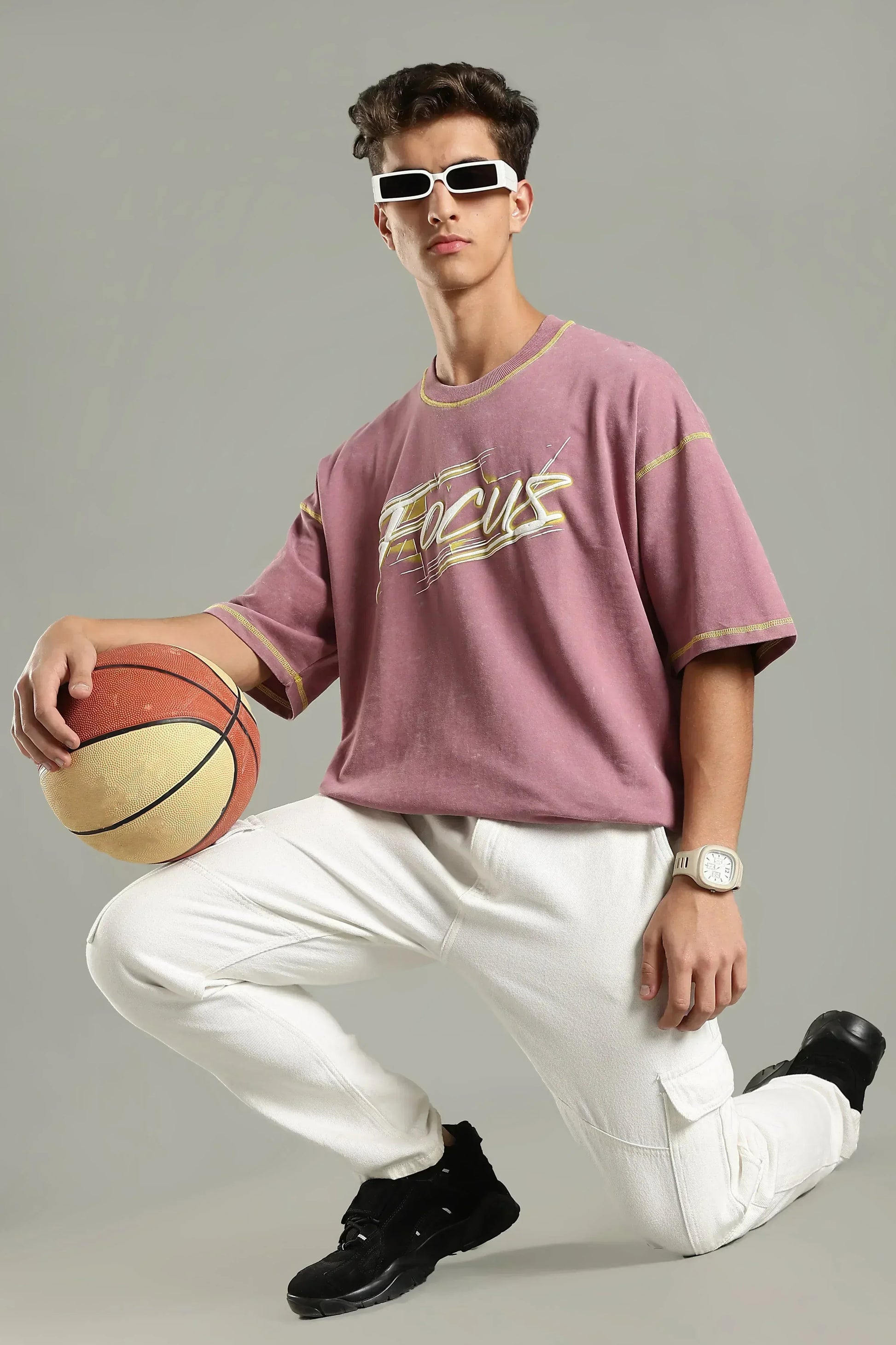 Focus Graphic Oversized T-Shirt - The Kattire