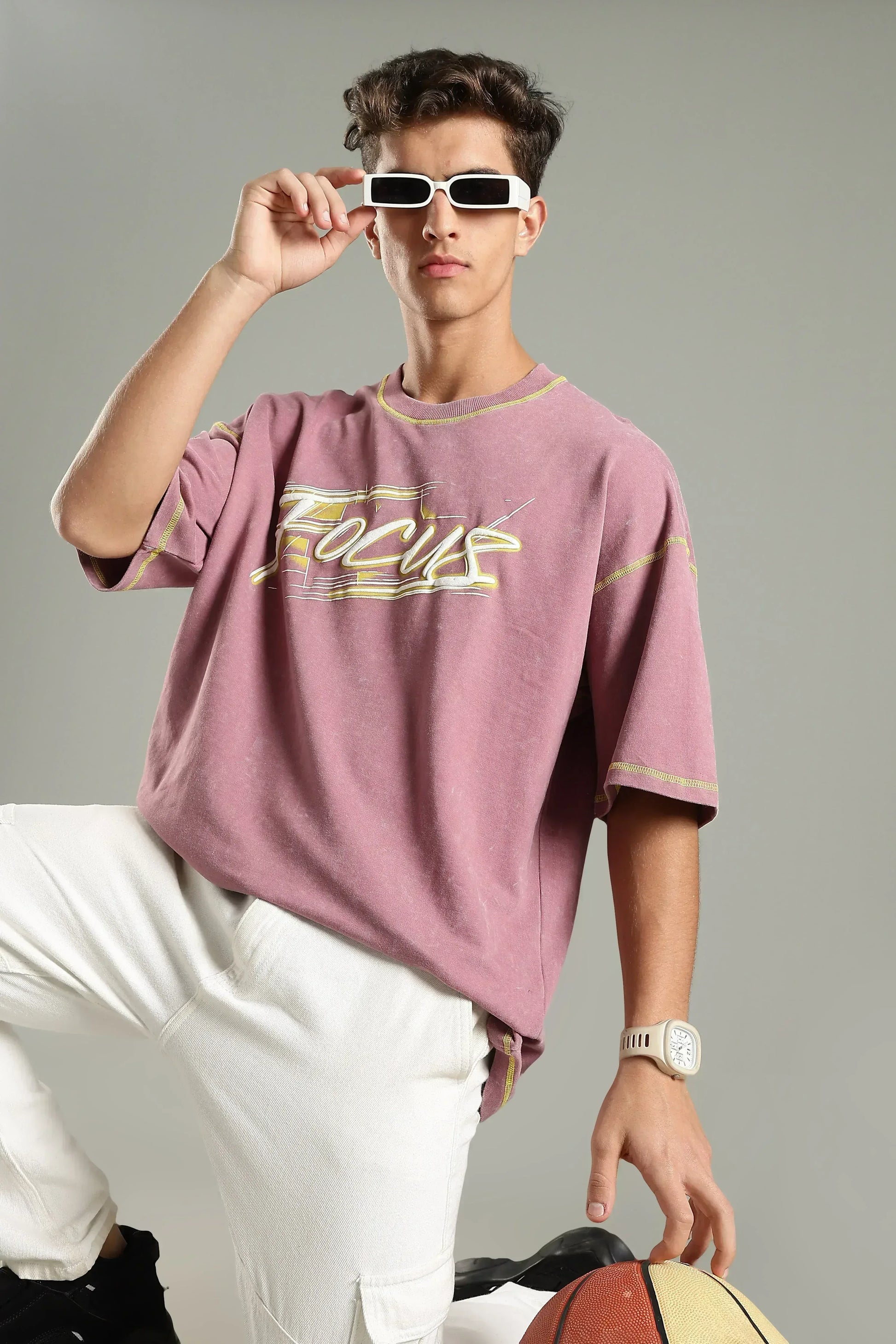 Focus Graphic Oversized T-Shirt - The Kattire
