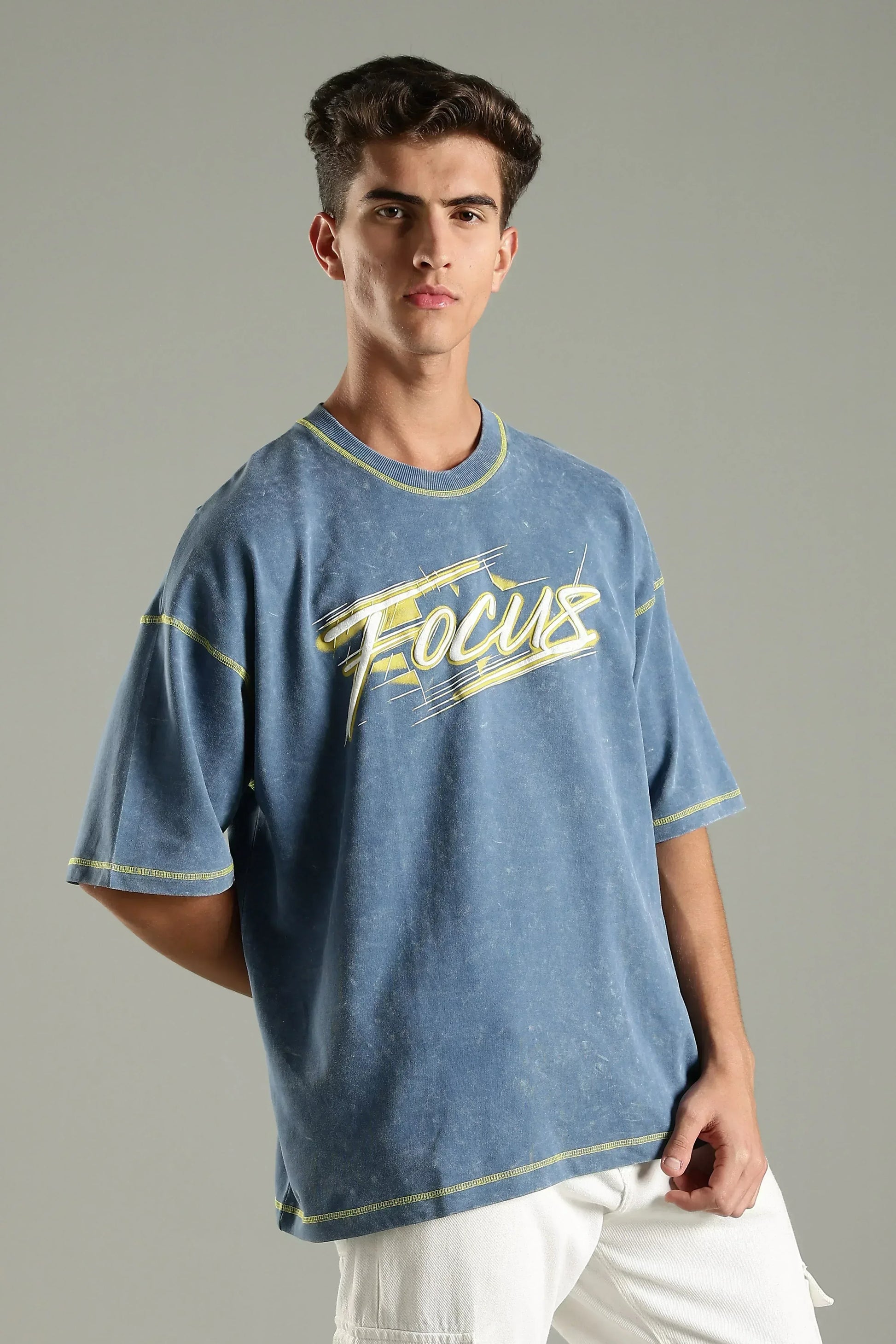 Focus Graphic Oversized T-Shirt - The Kattire