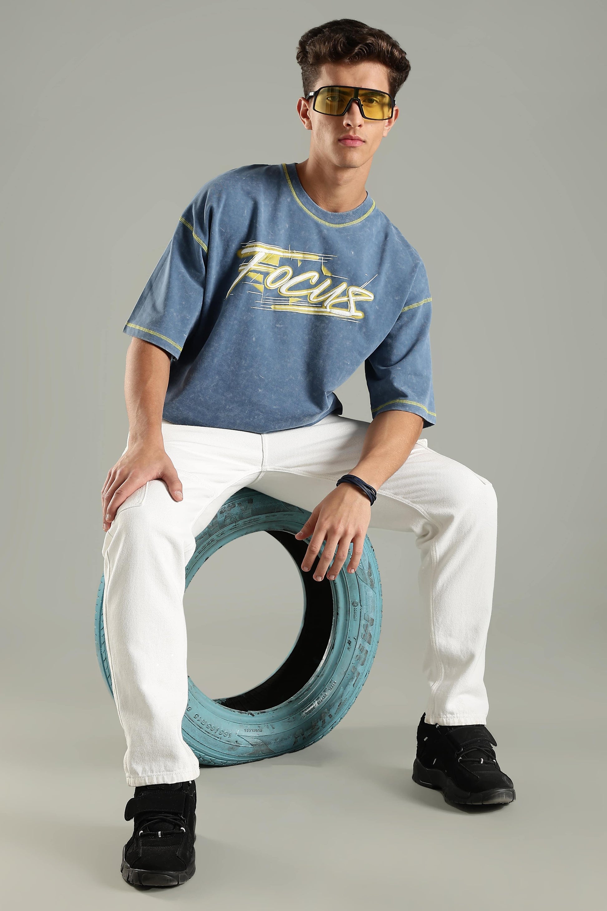 Focus Graphic Oversized T-Shirt - The Kattire