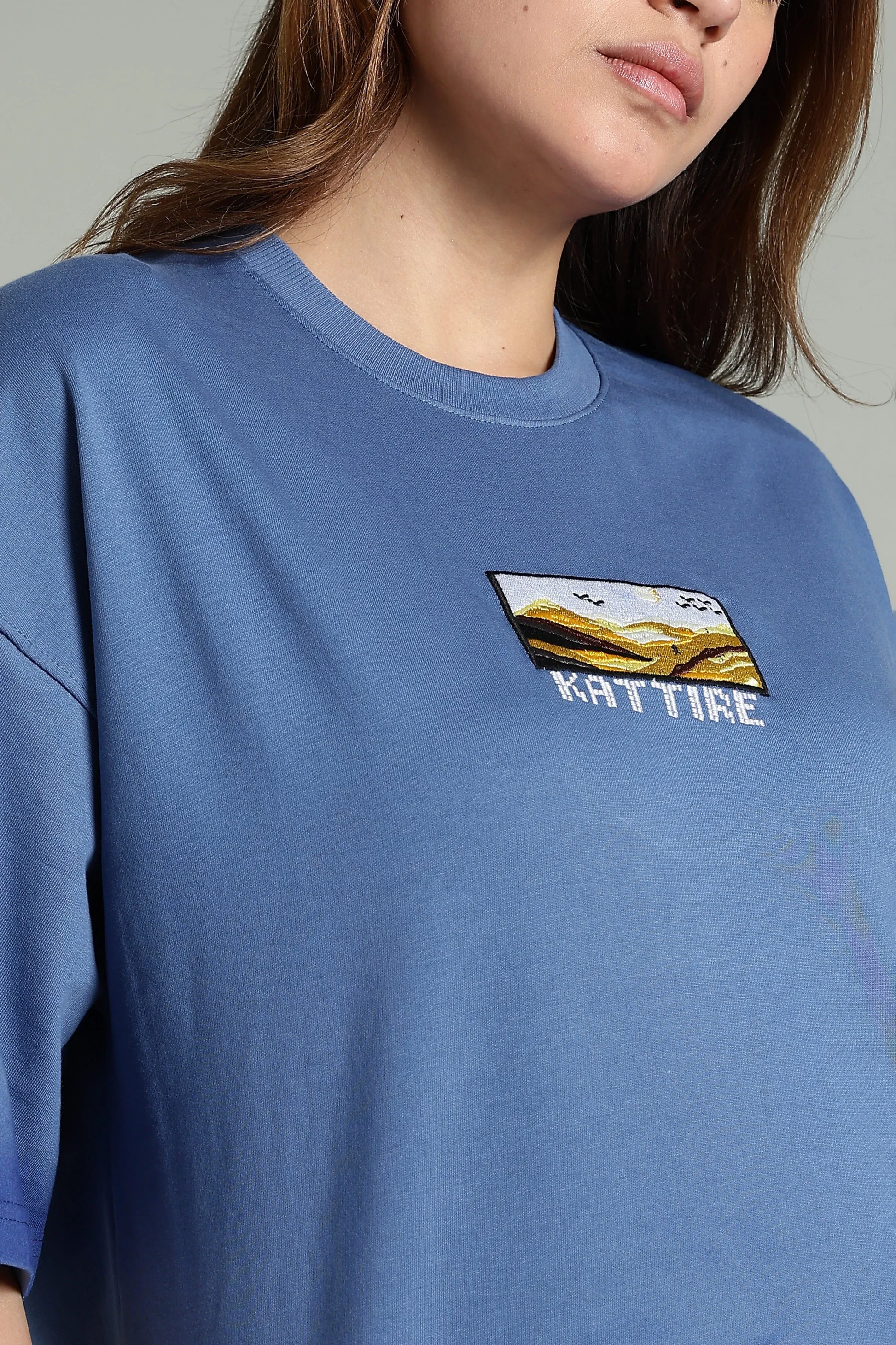 Passion Vista Graphic Oversized T-Shirt - The Kattire